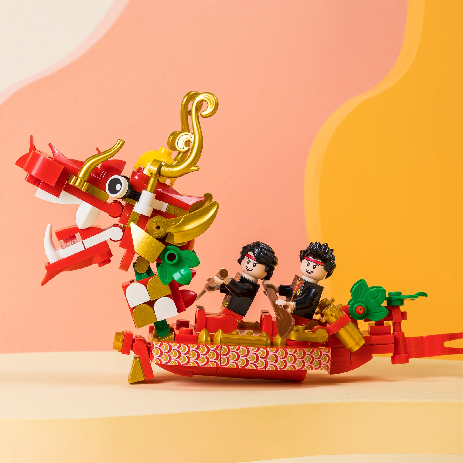 Dragon Boat  18002