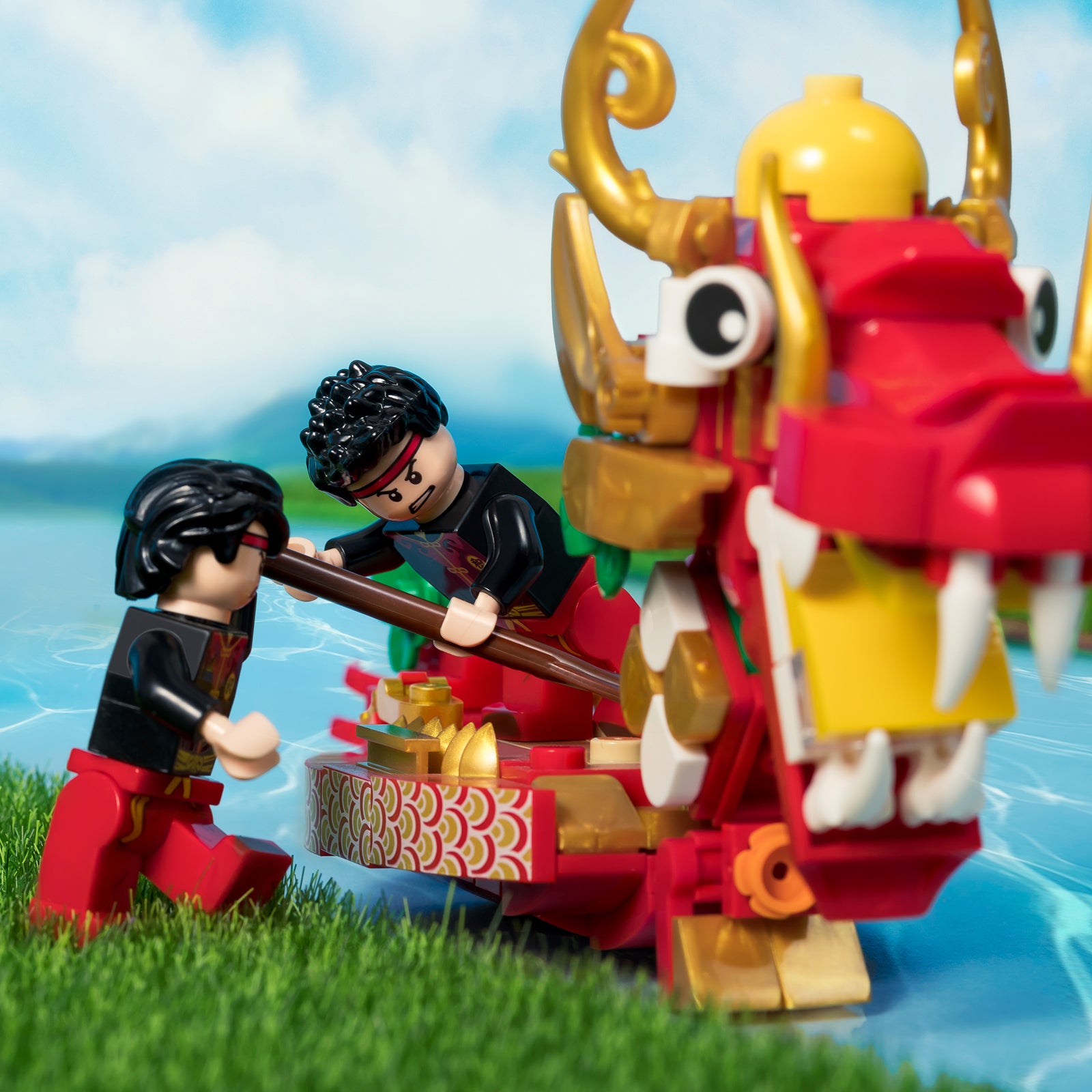 Dragon Boat  18002